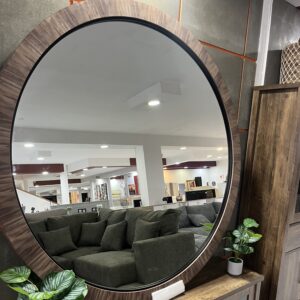 Espejo Mirror con marco de madera.